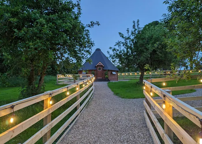 Apple Blossom Glamping